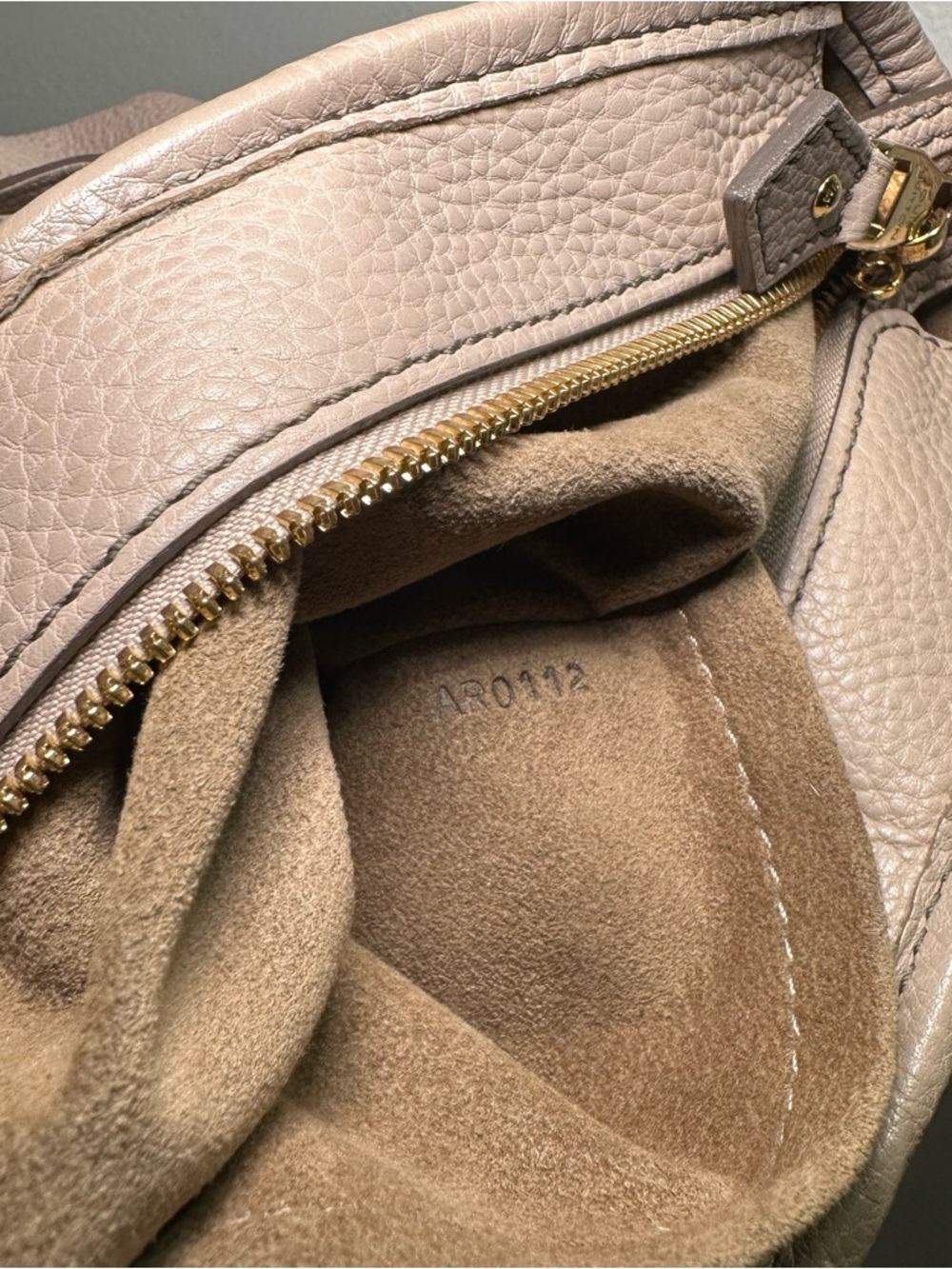 Louis Vuitton Mahina Leather Perforated Hobo Shoulder Bag - Picture 15 of 16